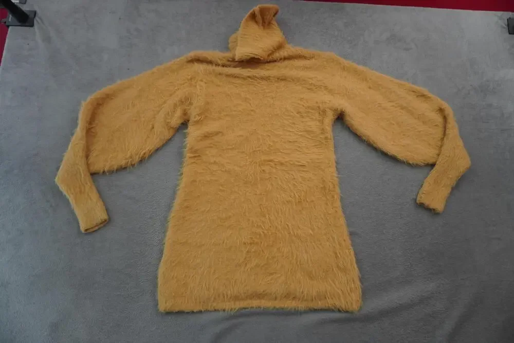 FREE PEOPLE women fuzzy
